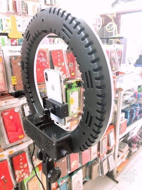 Đèn Livetream 36cm To Nhất- Ánh Sáng Rất Diệu- Livetream Rất Đẹp Và Sáng