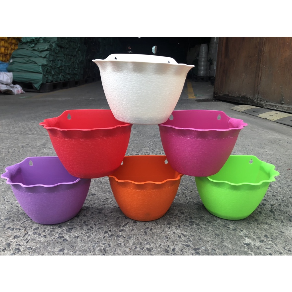 Chậu nhựa ốp tường vành hoa bèo 24cm kèm lưới lót_Chậu ốp tim nhiều màu