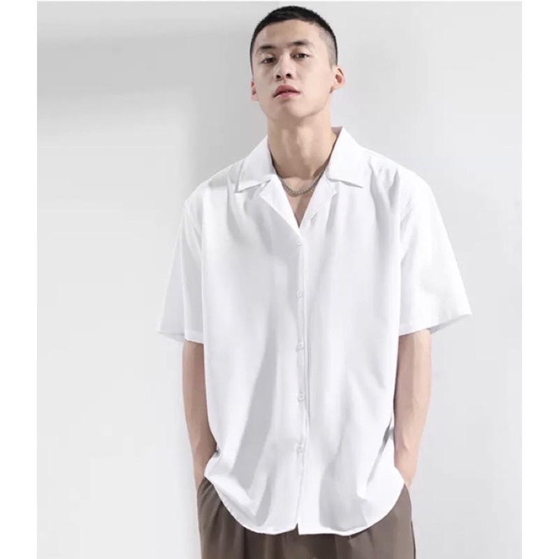 Áo Sơ Mi Hoạ Tiết Gương Mặt Tay Ngắn Cổ Vest Thời Trang Unisex Vải Lụa Chéo