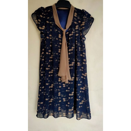Đầm Chiffon Phối Nơ Cổ Freesize, new 95%