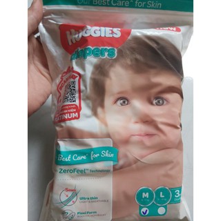 Gói 3 miếng tã dán size M Huggies Platinum