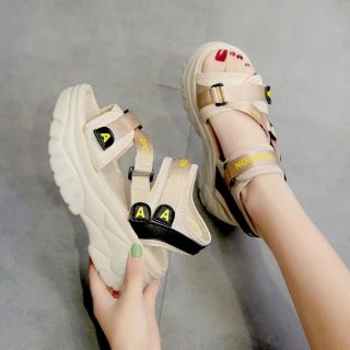 Dép quai hậu nữ cá tính đế 5cm