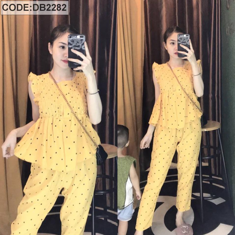 Set bộ chấm bi quần lửng phối áo sát nách siêu iu [Hàng shop]
