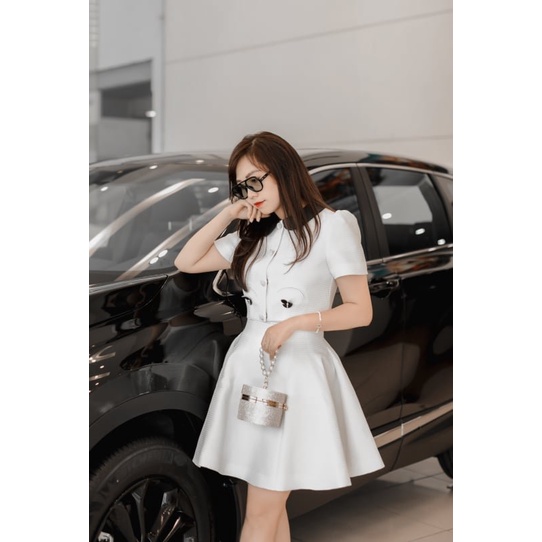 LEMES - Áo ctoptop Pinky với chân váy Na