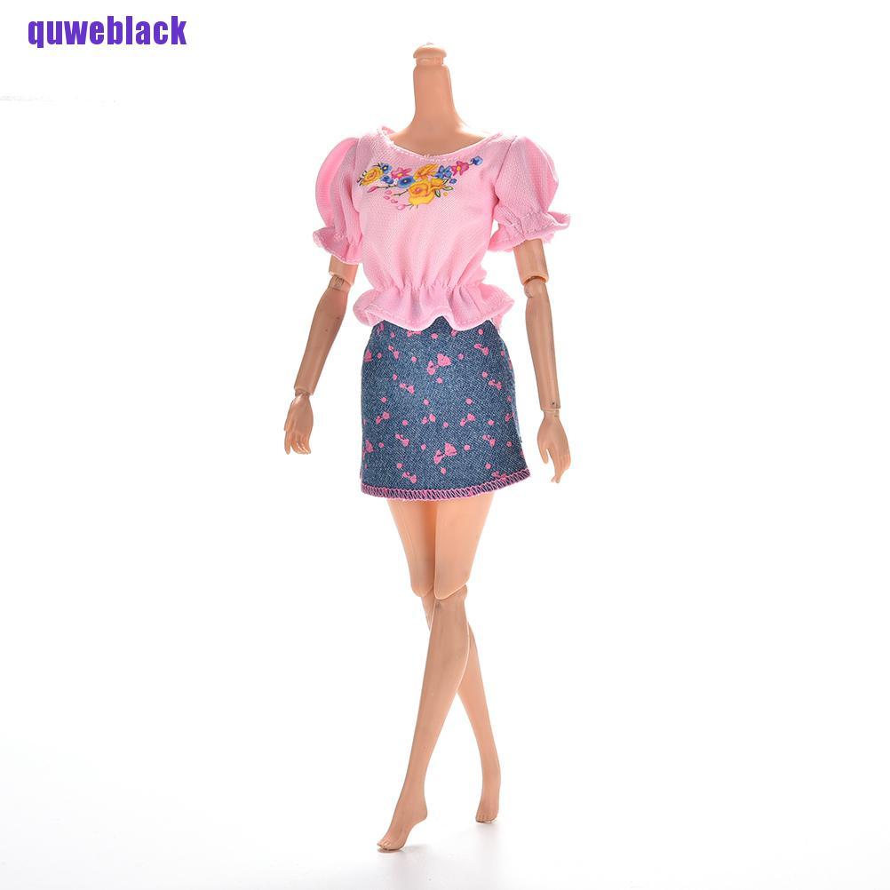 Bộ 2 Áo Thun Màu Hồng + Chân Váy Jean Xanh Cho Búp Bê Barbie