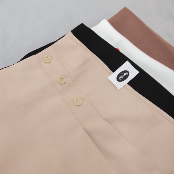 Chân váy xếp ly xòe - Sally