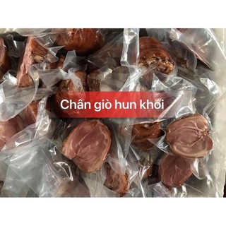 Bắp giò heo hun khói