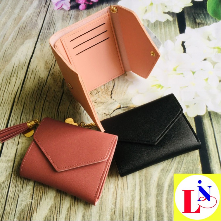 Ví nữ ngắn kèm tua rua dễ thương bỏ túi nhỏ gọn MT105 | BigBuy360 - bigbuy360.vn