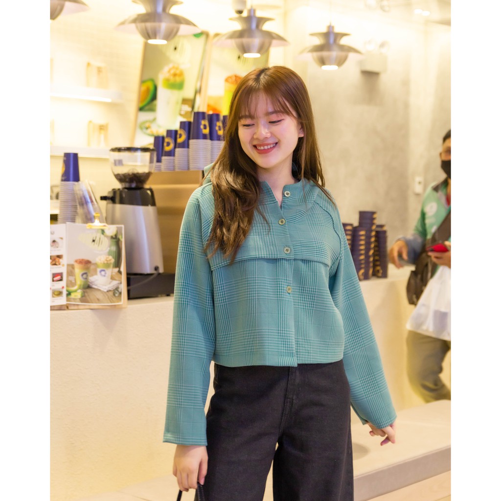 Áo Khoác Form Ngắn  - Có Nón | BigBuy360 - bigbuy360.vn