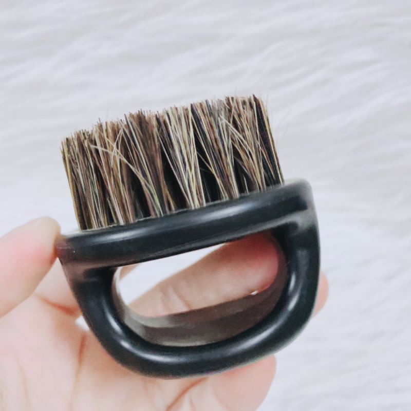 Chổi phủi barber thiết kế chiếc nhẫn