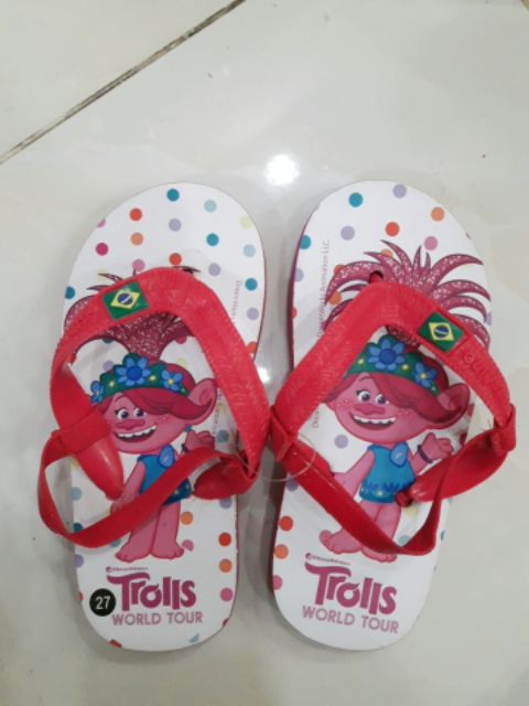 Dép tông hình công chúa Elsa