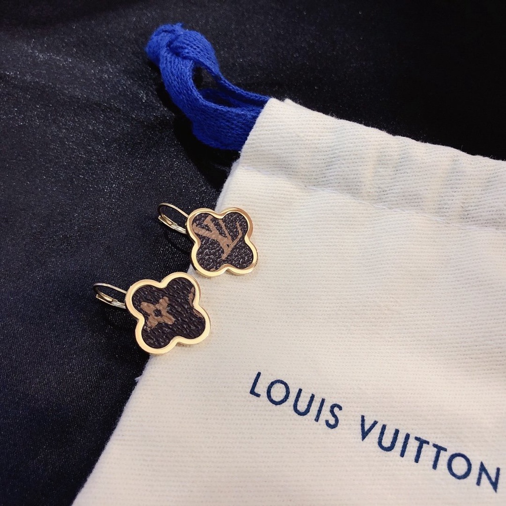 LOUIS VUITTON Khuyên Tai Tròn Bằng Thép Titan In Logo LV Thời Trang