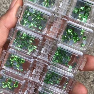 Đá chân keo số 13 số lượng 1400 viên