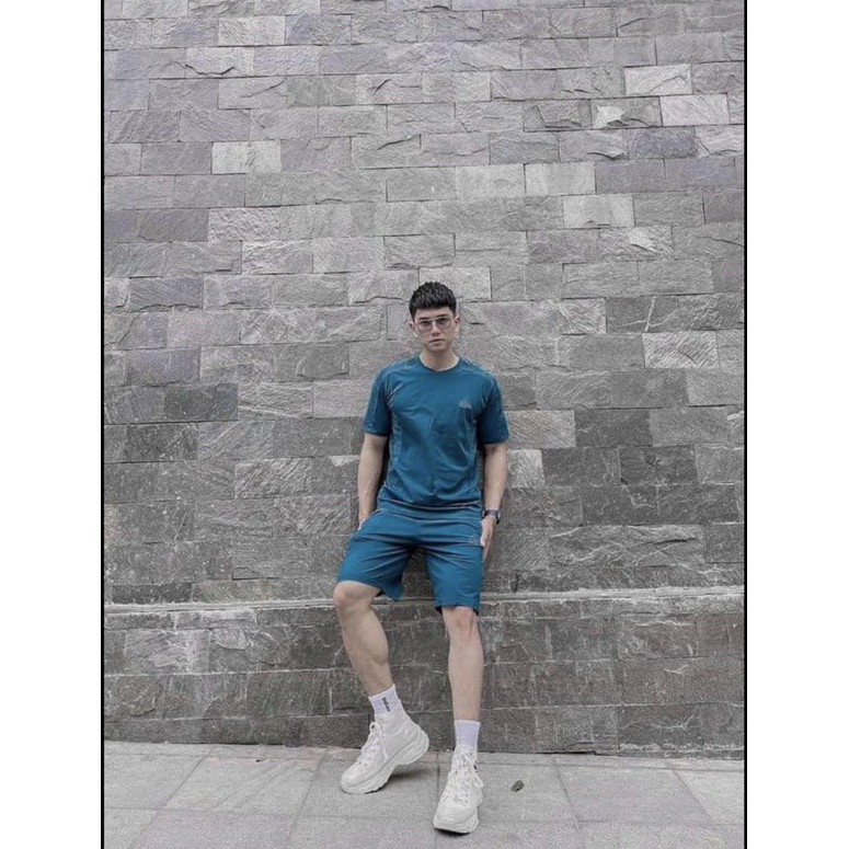 NAMC08 - BỘ THỂ THAO TRƠN CỔ TRÒN 2 MÀU THÊU CHO NAM | BigBuy360 - bigbuy360.vn