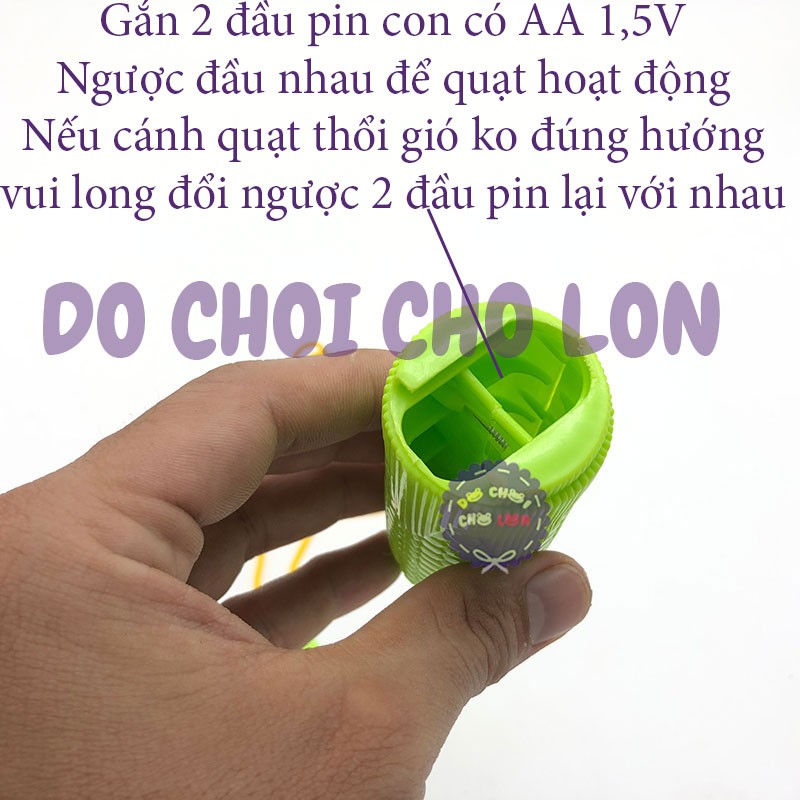 Đồ chơi quạt cầm tay hình trái bắp ngô dùng pin 868B