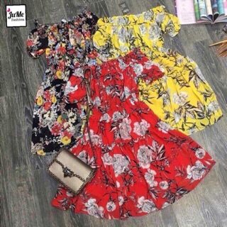 Đầm hoa bẹt vai màu đỏ vàng hồng