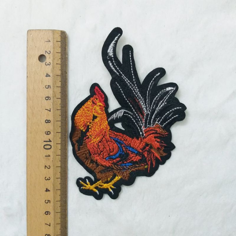 Hình may và hình ủi trang trí