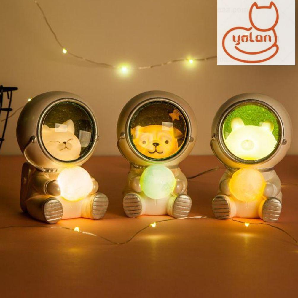 Đèn ngủ hình động vật phi hành gia hiệu ứng ngân hà đầy sao dễ thương sáng tạo hiện đại dành cho phòng ngủ