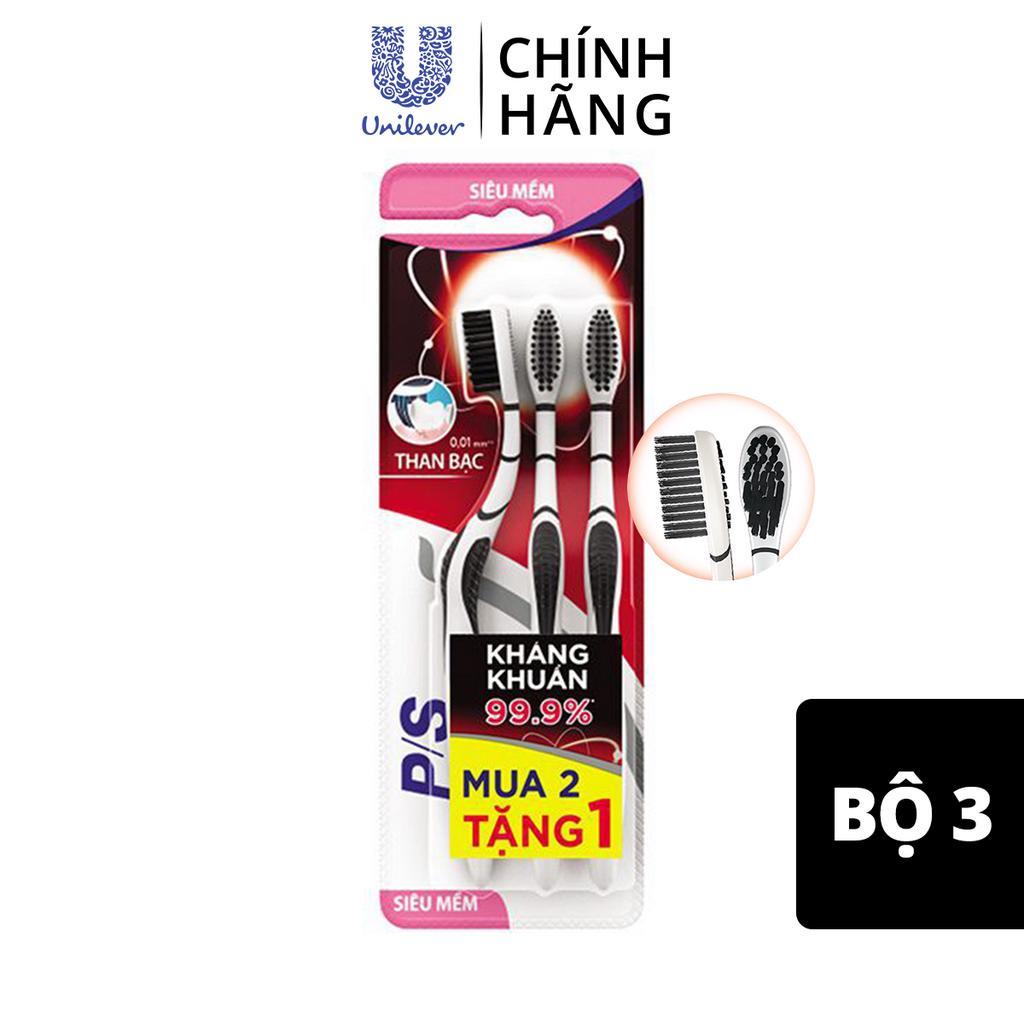 Bộ 3 bàn chải đánh răng P/S Than Bạc kháng khuẩn 99,9% với lông tơ siêu mảnh giúp chải sạch mảng bám hiệu quả