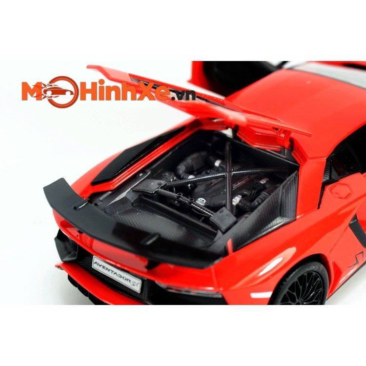 MÔ HÌNH XE LAMBORGHINI AVENTADOR LP750-4 SV 1:24 BBURAGO