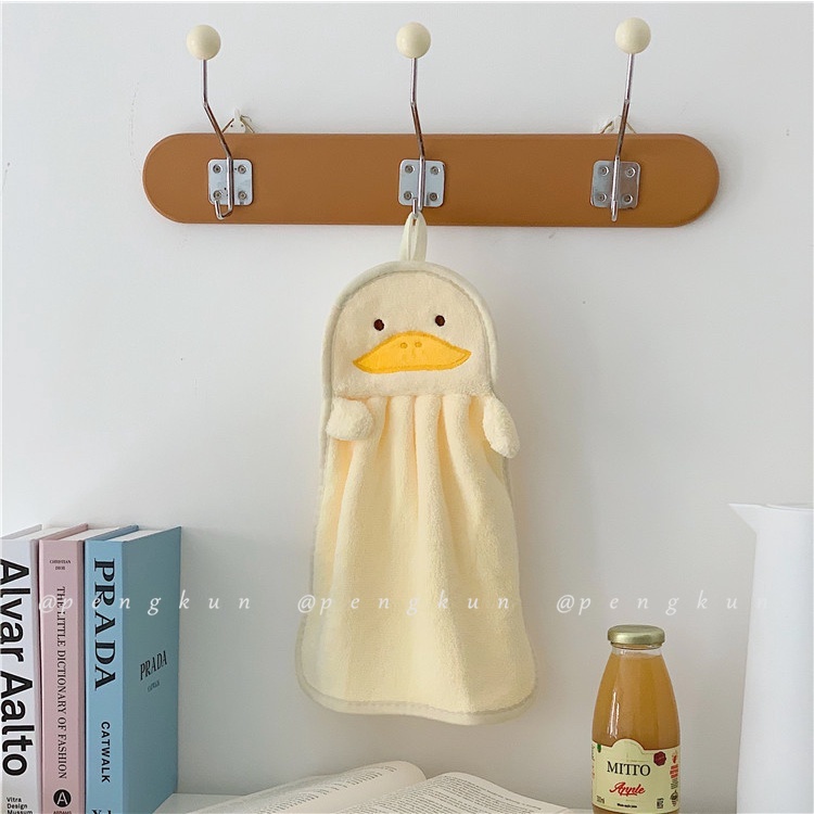 Khăn Lau Tay Vải Nhung San Hô Thấm Hút Tốt Hình Gấu Dễ Thương