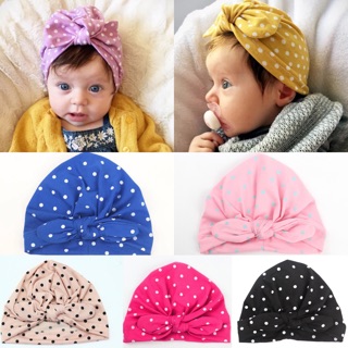Mũ turban chấm bi