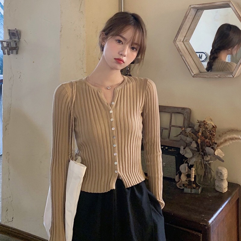 Aó thun nữ cài khuy cổ mở Silive