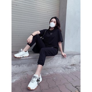 set bộ quần jogger bo gấu áo phom rộng thêu phẩy 2 màu