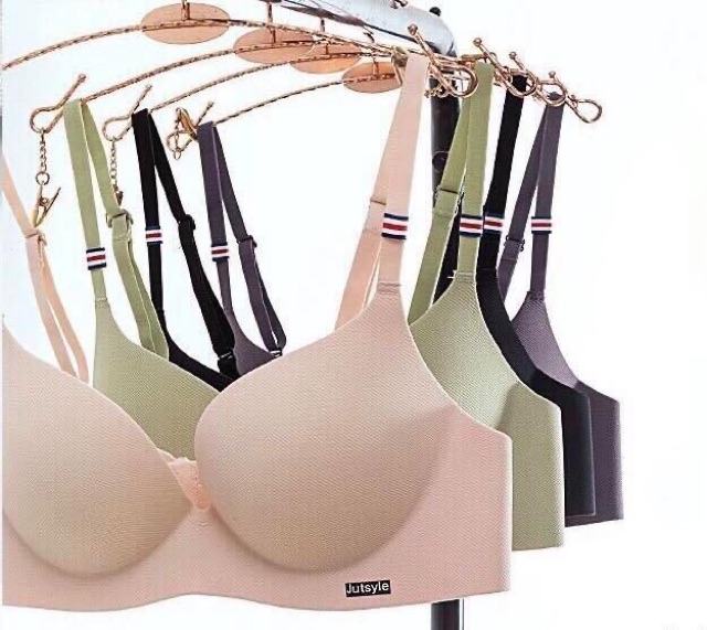 Áo Lót Không Gọng Nâng Ngực Đệm Dày Xuất Hàn Jutsyle Hot 2403