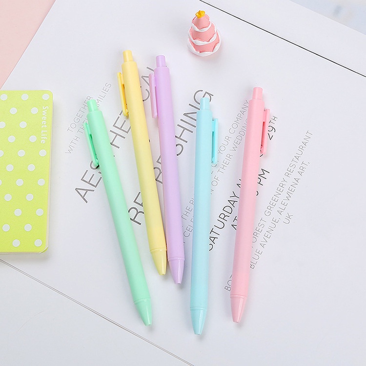 Bút mực gel màu đen có vỏ màu macaron tùy chọn