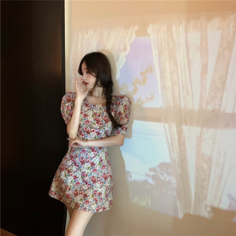 VÁY HOA NHÍ TAY BỒNG CỔ VUÔNG THẮT NƠ LƯNG HỒNG TÍM - VÁY HOA TÍM TIỂU THƯ
