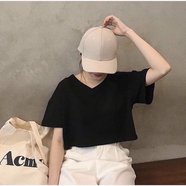 Áo crtopp cổ v