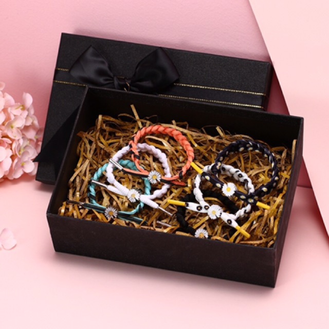 [Mã FAJGT8 giảm 15% đơn 99K] Vòng tay phản quang đính hoa 15B | BigBuy360 - bigbuy360.vn