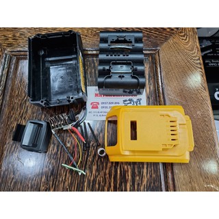VỎ MẠCH PIN DEWALT 20V