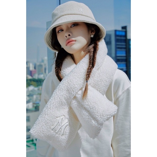 |Siêu phẩm| Khăn quàng cổ FLEECE SCARF 2 màu trắng & xám