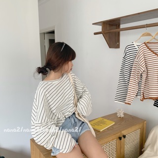 Áo pull kẻ oversize