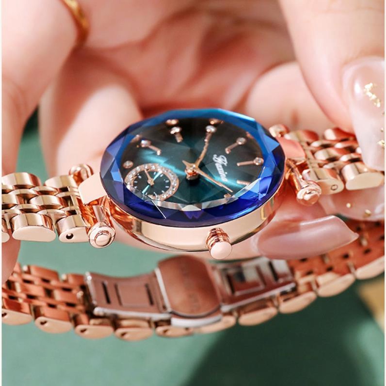 Đồng Hồ quartz Nữ Mặt Trái Tim Đính Hột Xoàn Sang Trọng