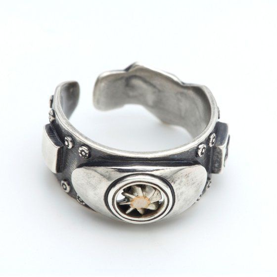 Nhẫn Thiết Kế Hình Kamen Rider 1 Phong Cách Retro Cá Tính