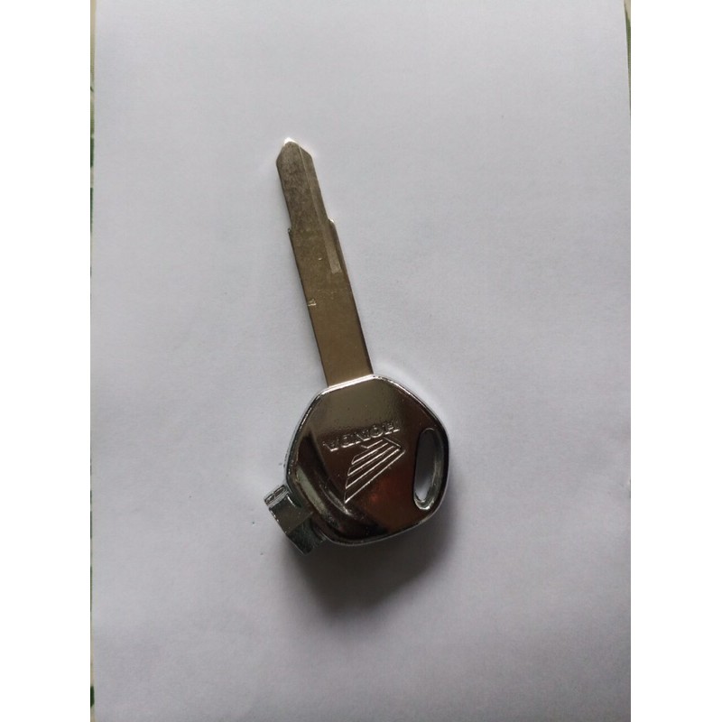 Phôi chìa khoá INOX ( rảnh phải ) xe FUTURE NEO , AIR BLADE dưới 2012