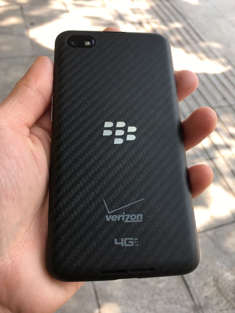 Điện Thoại Blackberry Z30