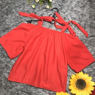 Áo kiểu hai dây  cột nơ