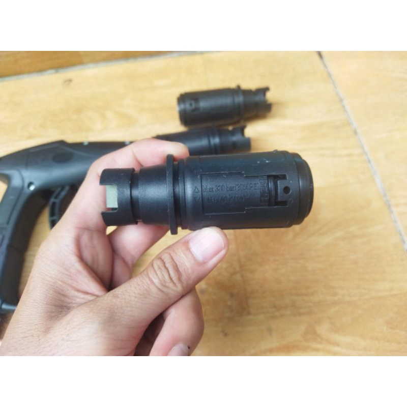 Đầu béc xịt rửa xe có chỉnh tia lổ béc 1.25