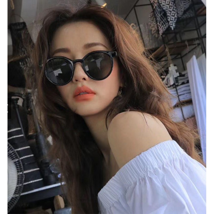 Kính mát nữ ulzzang các màu đi biến 2020 MÀU ĐEN hot nhất (2.3)1 | BigBuy360 - bigbuy360.vn