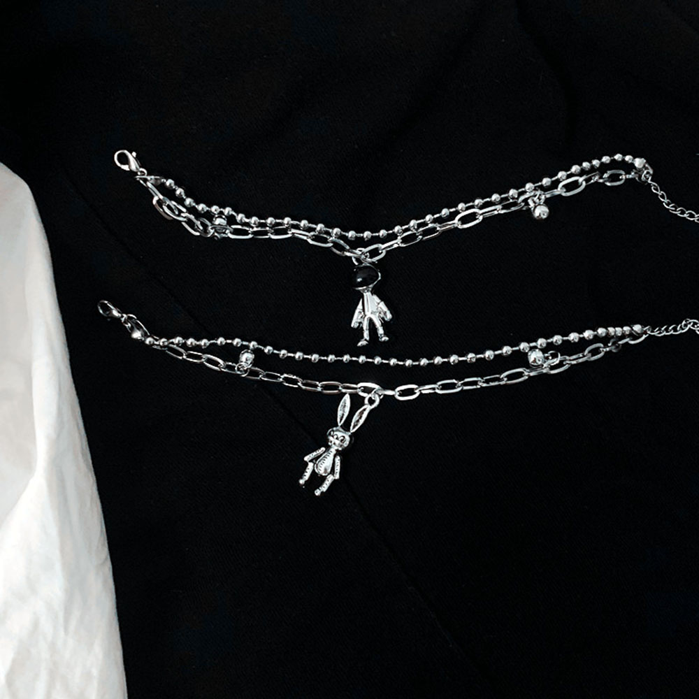 [Mã FAMAYFA giảm 10K đơn 50K] Vòng Tay Hai Lớp Mặt Hình Thỏ Nhà Du Hành Vũ Trụ Đơn Giản | BigBuy360 - bigbuy360.vn