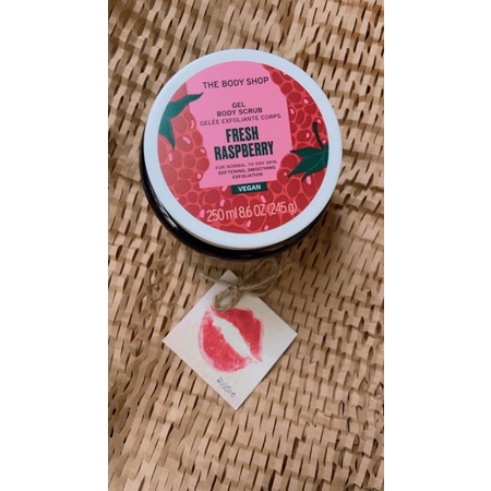 Dưỡng thể dạng bơ Body Butter The Body Shop