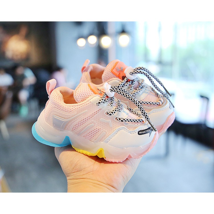 Giày cho bé trai bé gái có đèn led xinh xắn, dáng thể thao thời trang Xuân Thu 2020