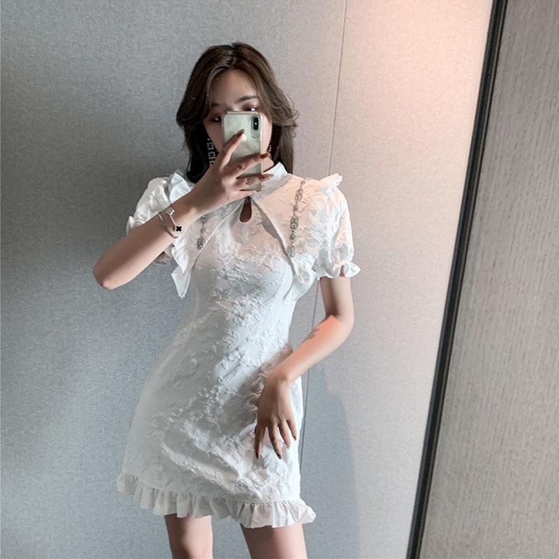 Đầm sườn xám phong cách Trung Hoa tay ngắn