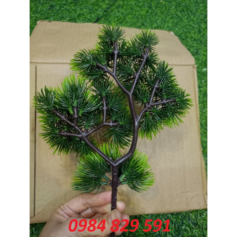 Cành Tùng Giả Làm Cây Trang Trí Siêu Đẹp