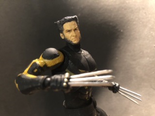 Đầu nhân vật Wolverine tỷ lệ 1/12( Marvel Legend)