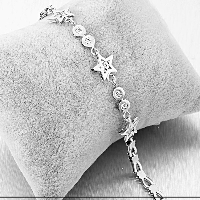 Lắc tay inox nữ ngôi sao đính đá không gỉ